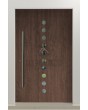 PIVOT Arlekin - grote aluminium draaideur met tien kleine glaspanelen