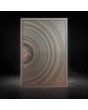 Bronzen aluminium draaideur met structuur van gefreesd metaal