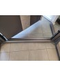 LIM M17 - aluminium scharnierende ingangsdeur met koperstructuur van gefreesd metaal