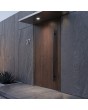 voordeur van walnoothout en aluminium